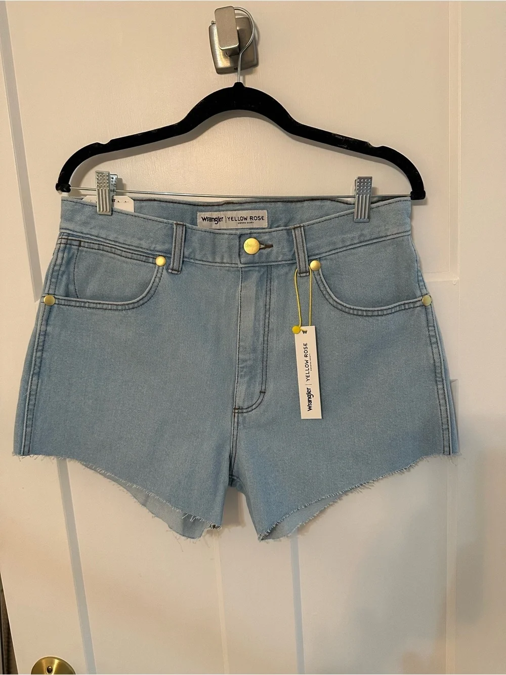 Wrangler x Yellow Rose Light Blue Denim Cutoff Shorts brand new with tags
